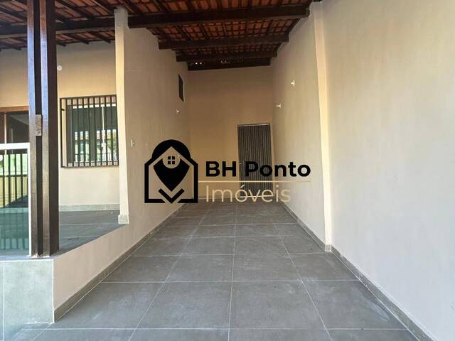 #1555 - Casa para Venda em Belo Horizonte - MG