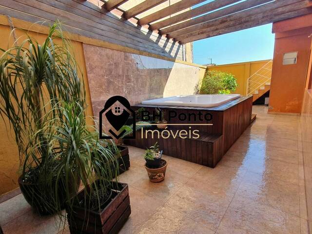 #2033 - Casa para Venda em Santa Luzia - MG