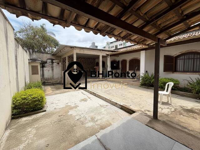 #155 - Casa para Venda em Belo Horizonte - MG - 2
