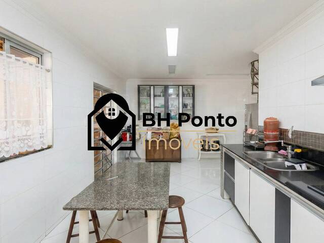 #1567 - Casa para Venda em Contagem - MG