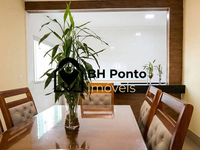 #1477 - Casa para Venda em Contagem - MG - 2