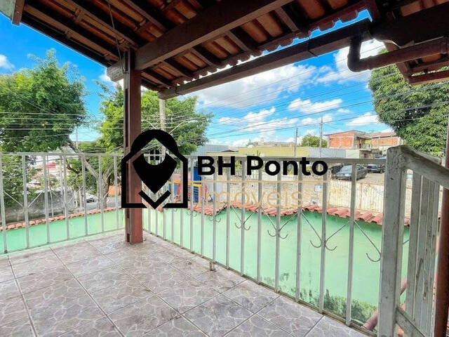 Casa para Venda em Belo Horizonte - 2